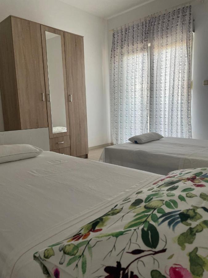 Sun Side Apartment Kaštela Exterior foto